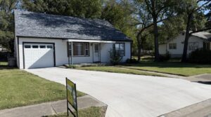 520 Sunnyslope, Emporia, KS –3 bedroom 1 bathroom 520 Sunnyslope, Emporia, KS –3 bedroom 1 bathroom